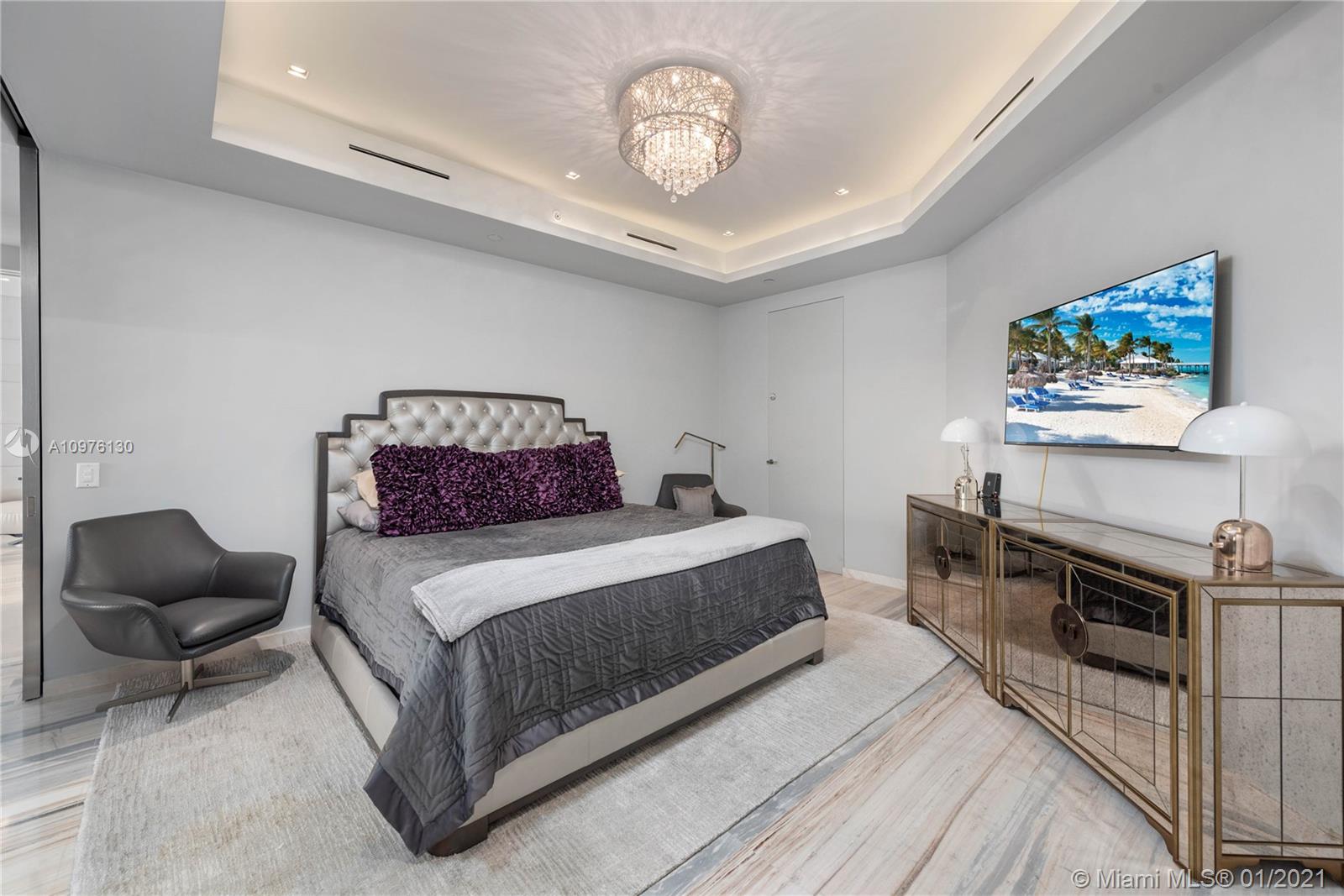 ST REGIS BAL HARBOUR - Residential