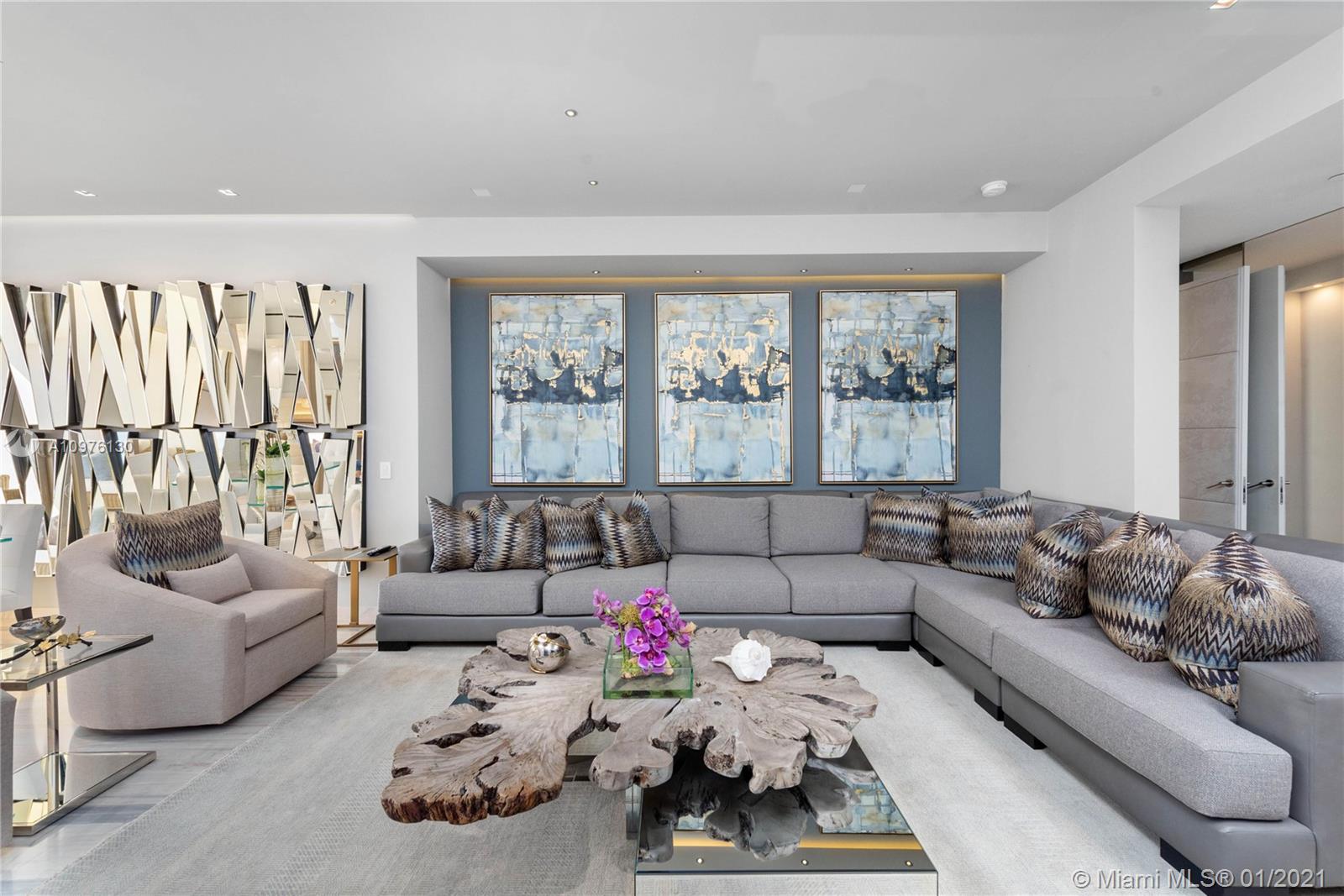 ST REGIS BAL HARBOUR - Residential