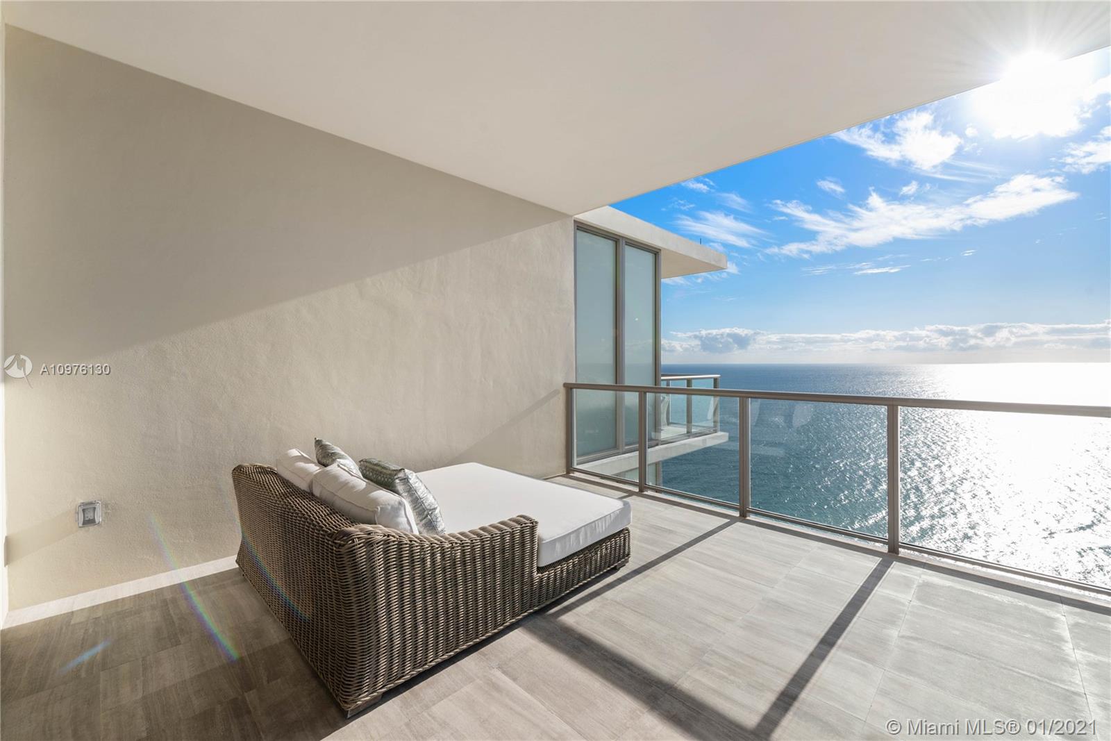 ST REGIS BAL HARBOUR - Residential