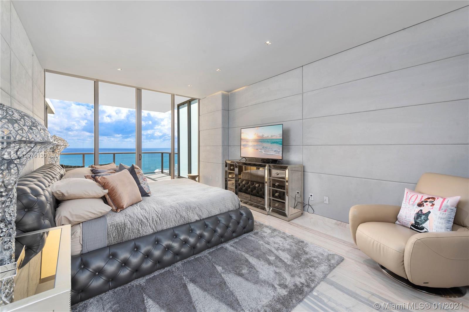 ST REGIS BAL HARBOUR - Residential