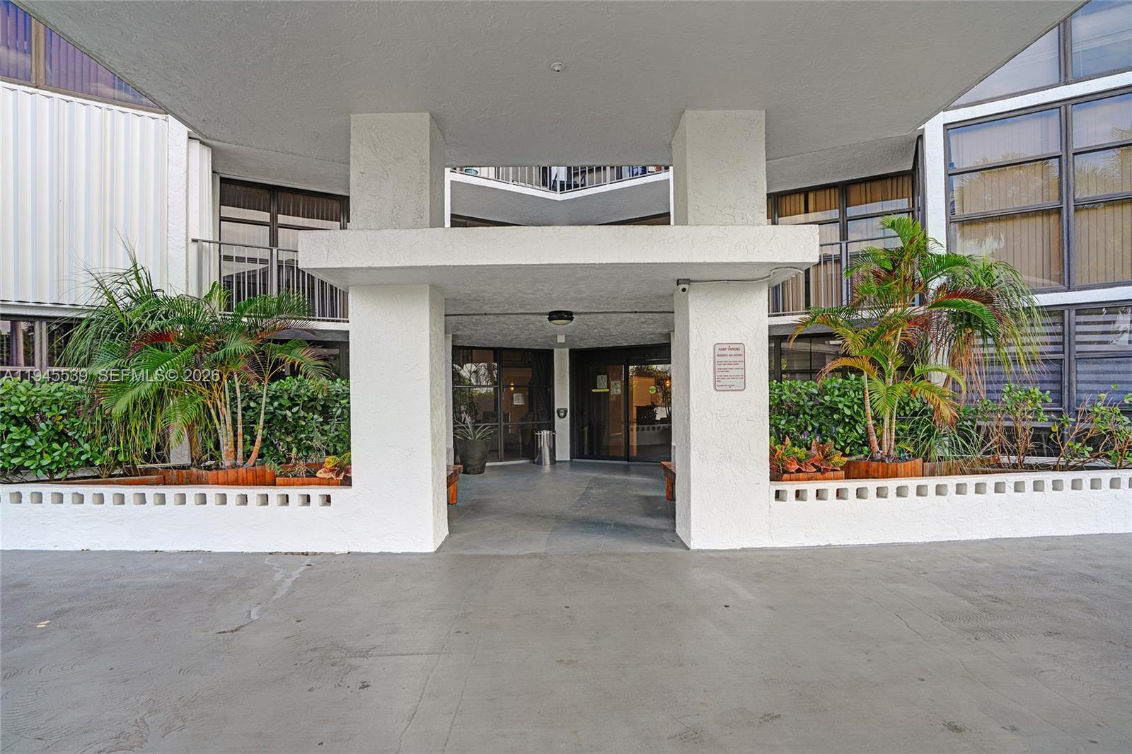 TOWERS OF OCEANVIEW EAST - Residential