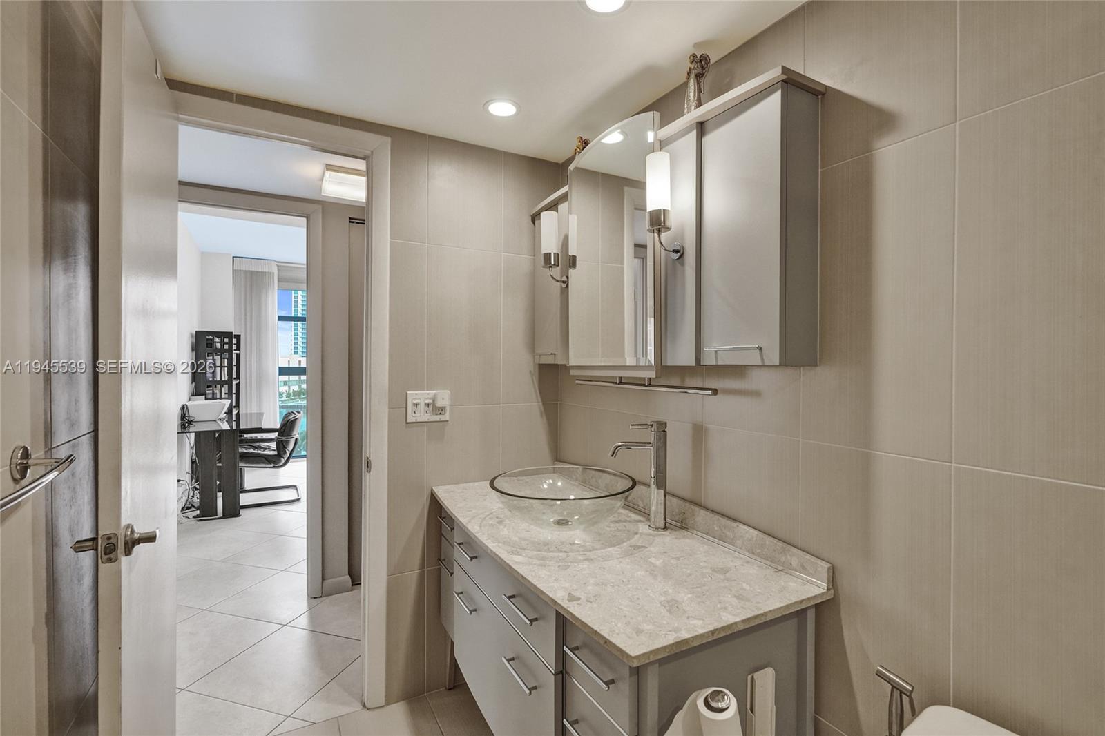 TOWERS OF OCEANVIEW EAST - Residential