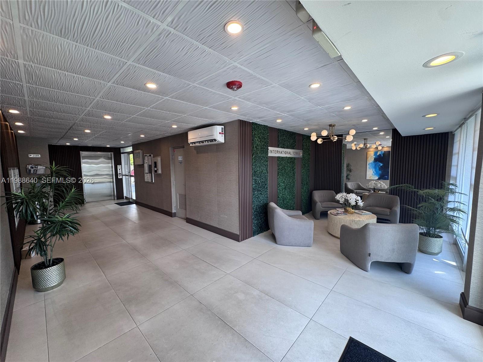 INTERNATIONAL TOWERS COND - Residential Lease