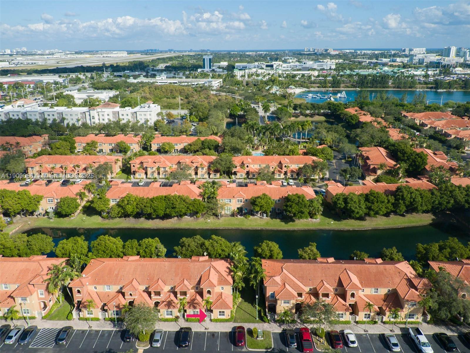 VILLAS AT HARBOR ISLES CO - Residential