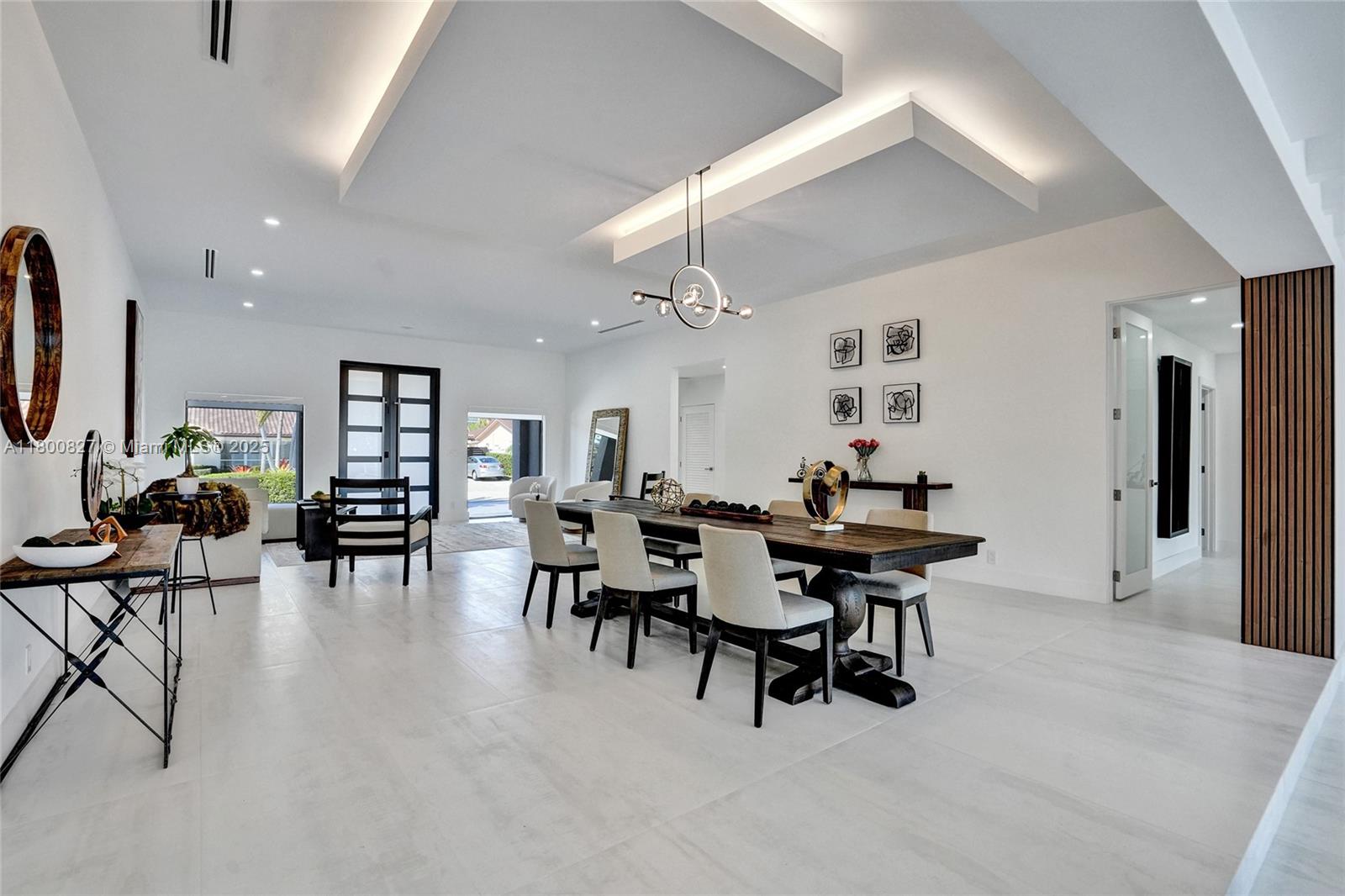 CORAL RIDGE COUNTRY CLUB - Residential