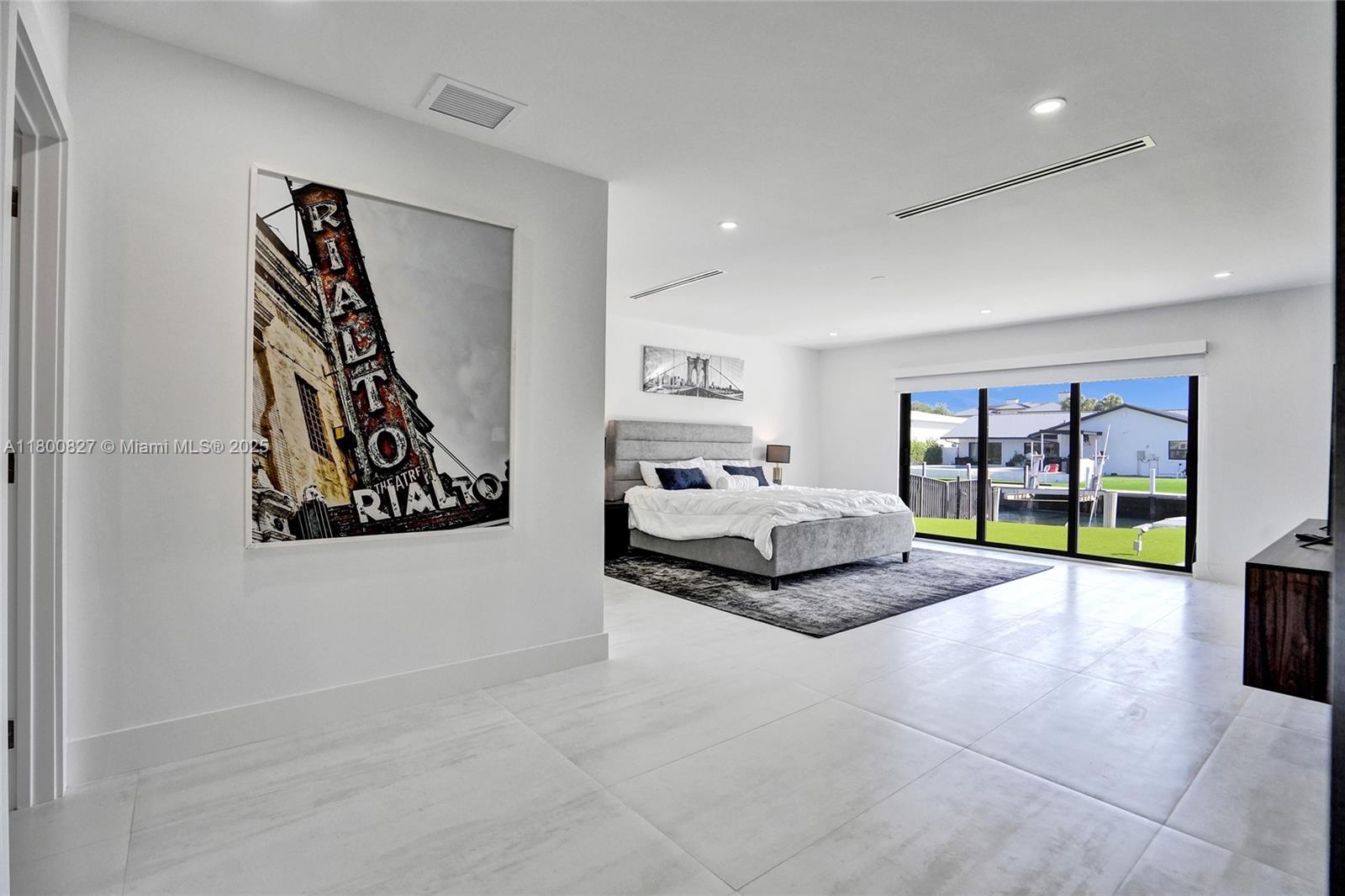 CORAL RIDGE COUNTRY CLUB - Residential