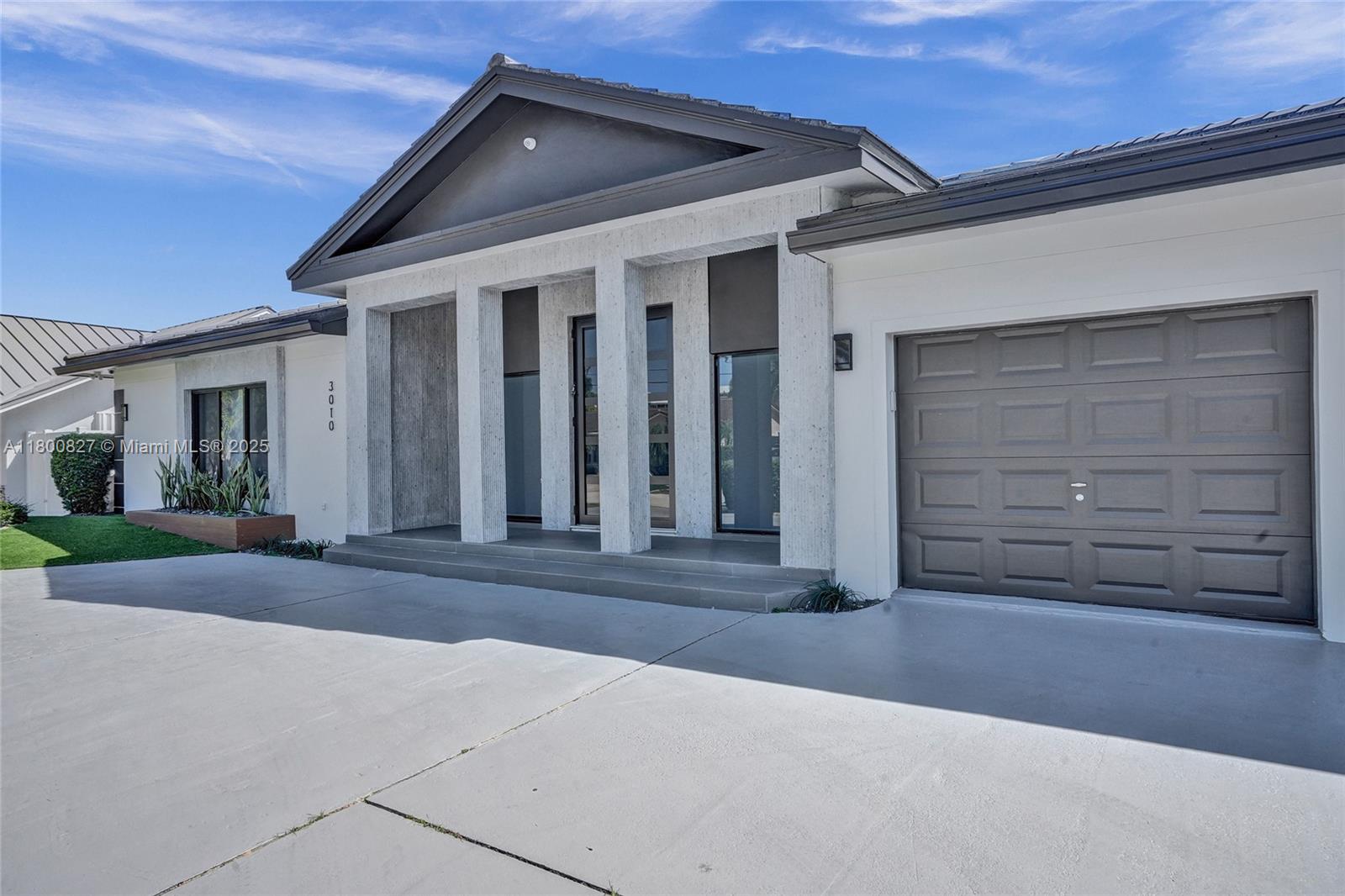 CORAL RIDGE COUNTRY CLUB - Residential