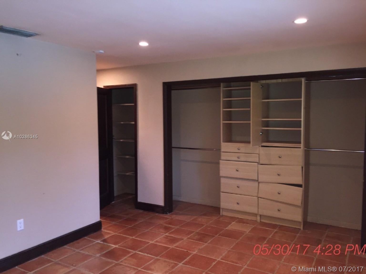 KENDALE SOUTH SEC 3 PART - Residential