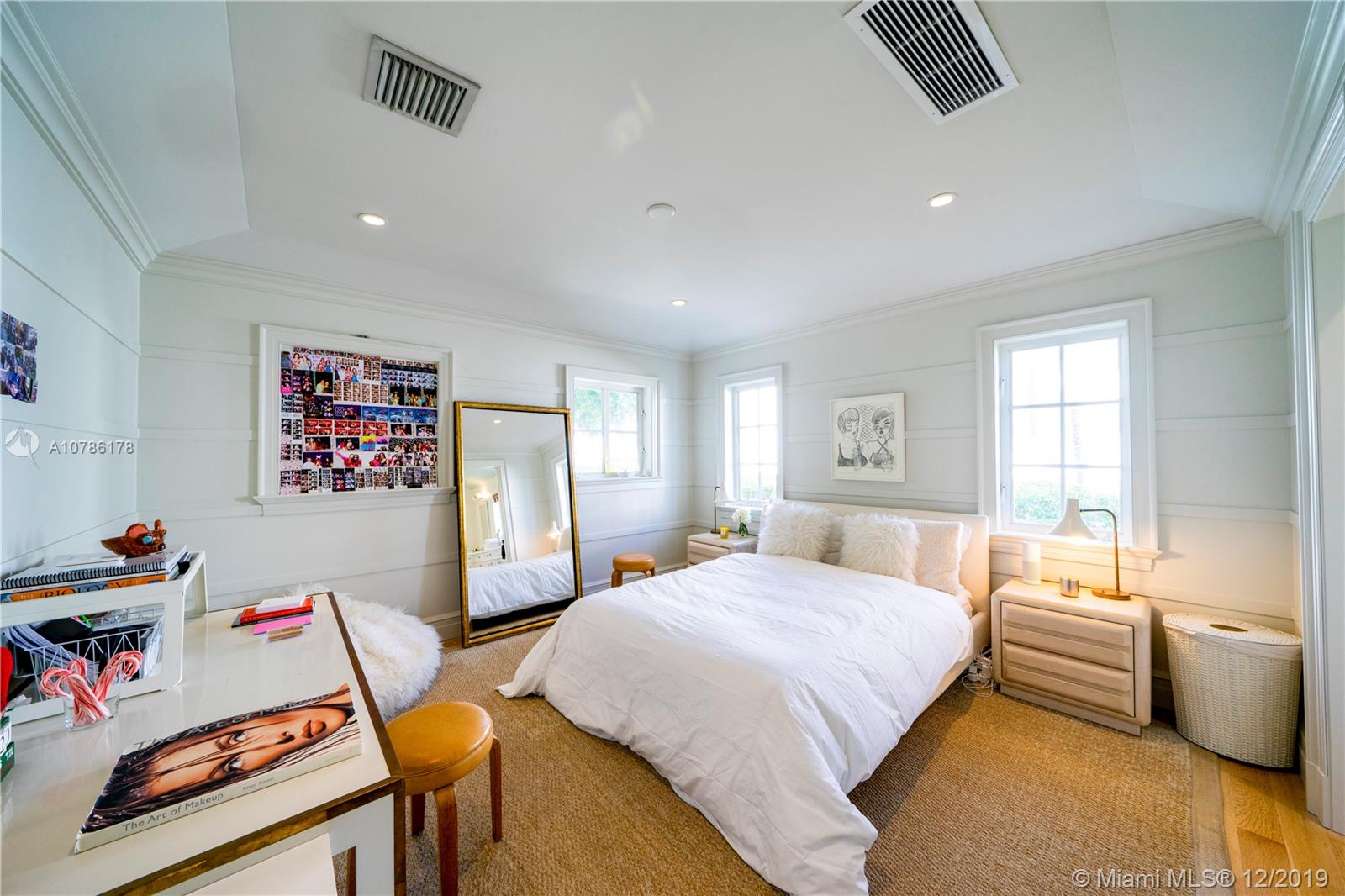 LAKE VIEW SUB - Residential