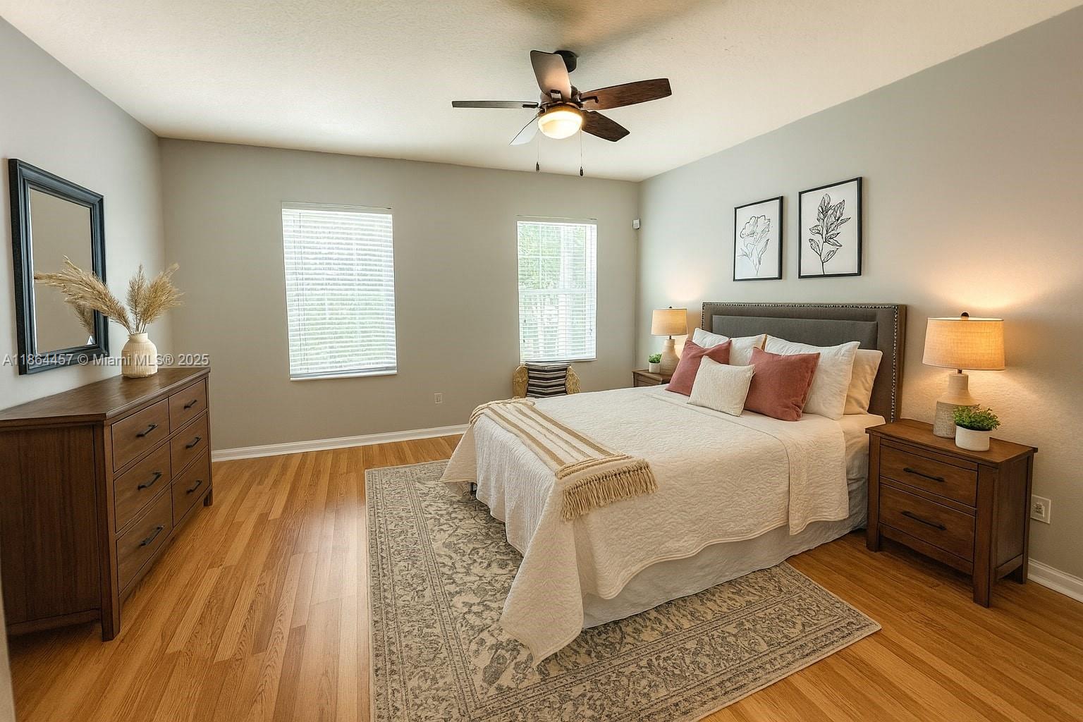 CATALINA LAKES - Residential