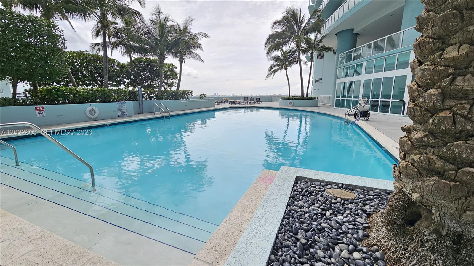 QUANTUM ON THE BAY CONDO - Residential