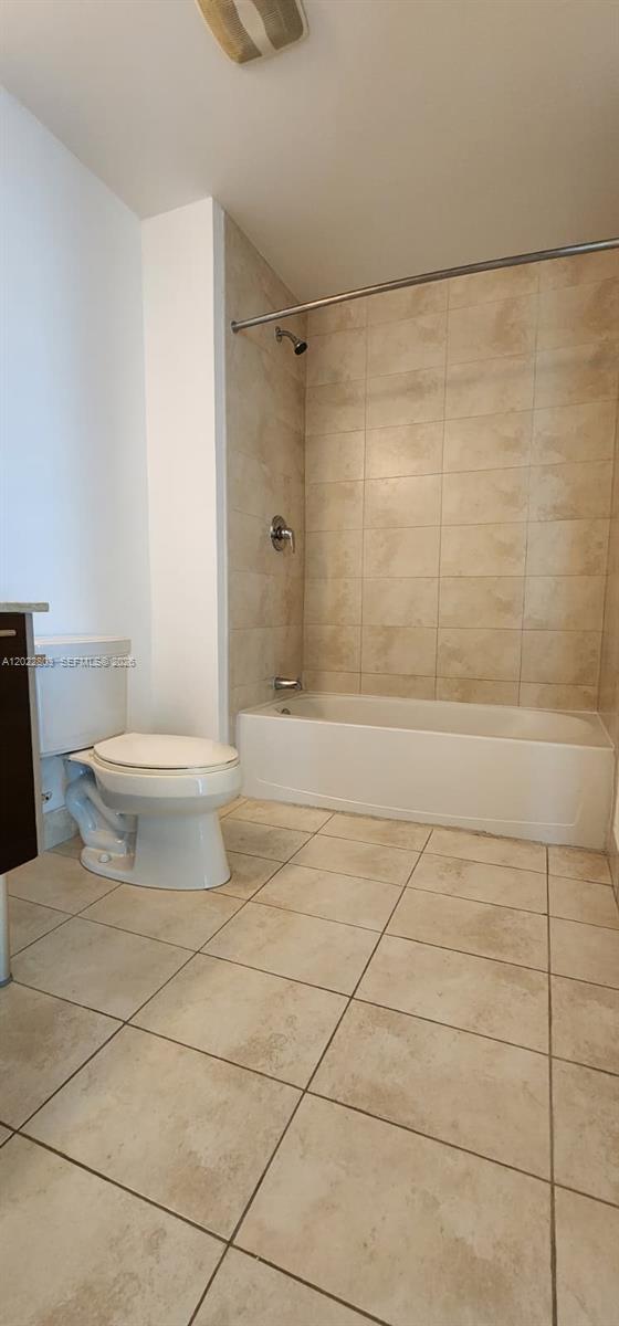 QUANTUM ON THE BAY CONDO - Residential