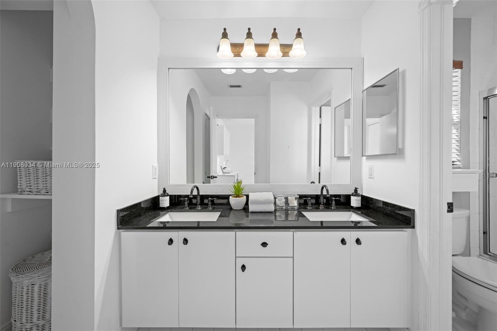 SHORES AT BOCA RATON PH 1 - Residential