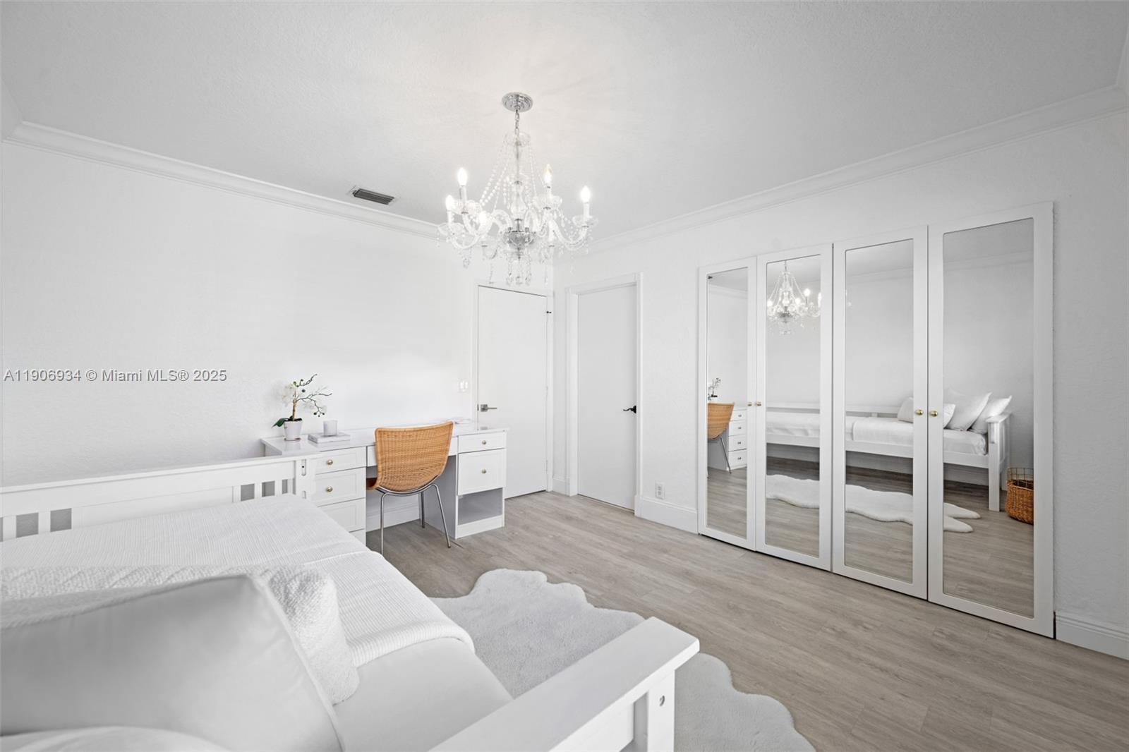 SHORES AT BOCA RATON PH 1 - Residential