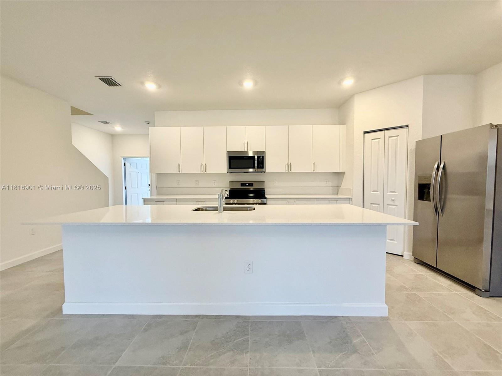 Rental Property at 3032 Park Pl, Dania Beach, Miami-Dade County, Florida - Bedrooms: 3 
Bathrooms: 3  - $4,100 MO.
