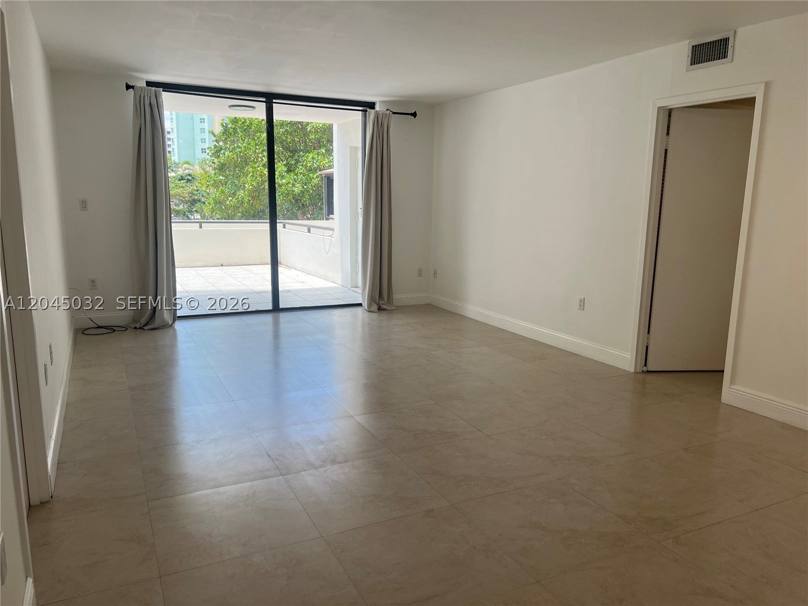 2333 Brickell Ave 210
