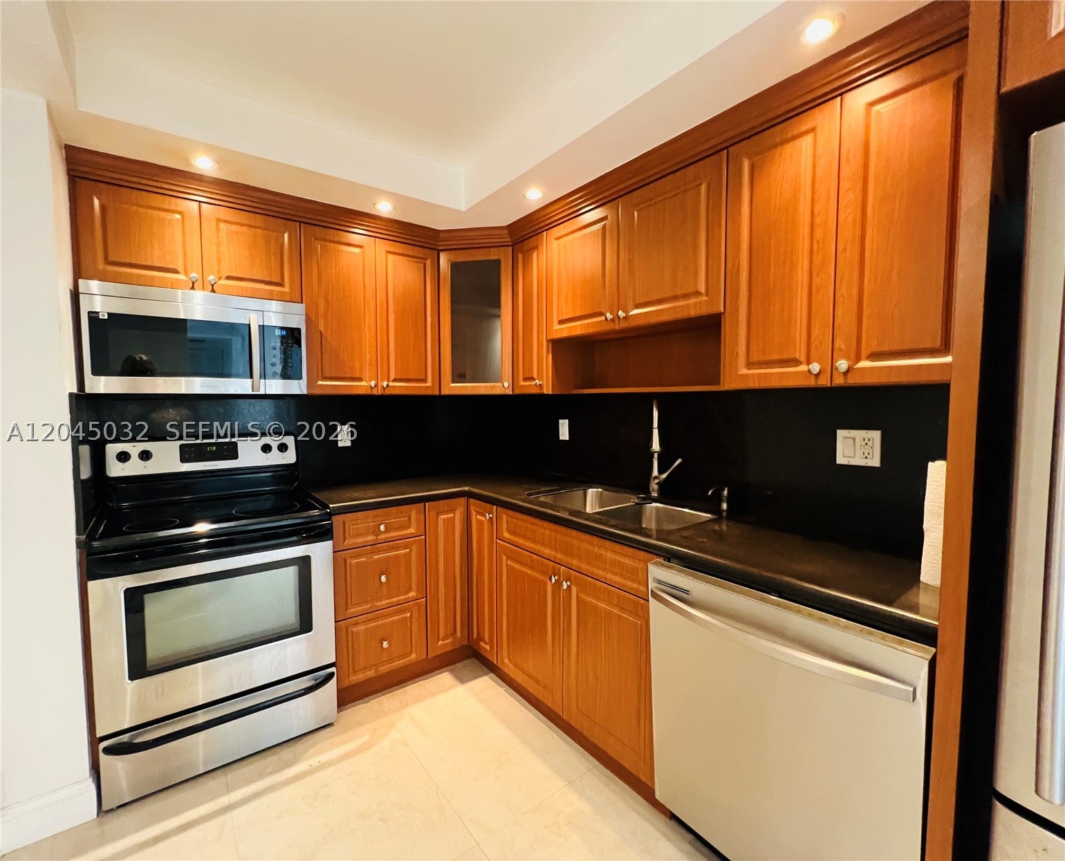 2333 Brickell Ave 210