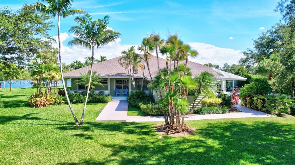 Photo of 20406 SW 54th Pl, Pembroke Pines, FL 33332 (MLS # A11823711)