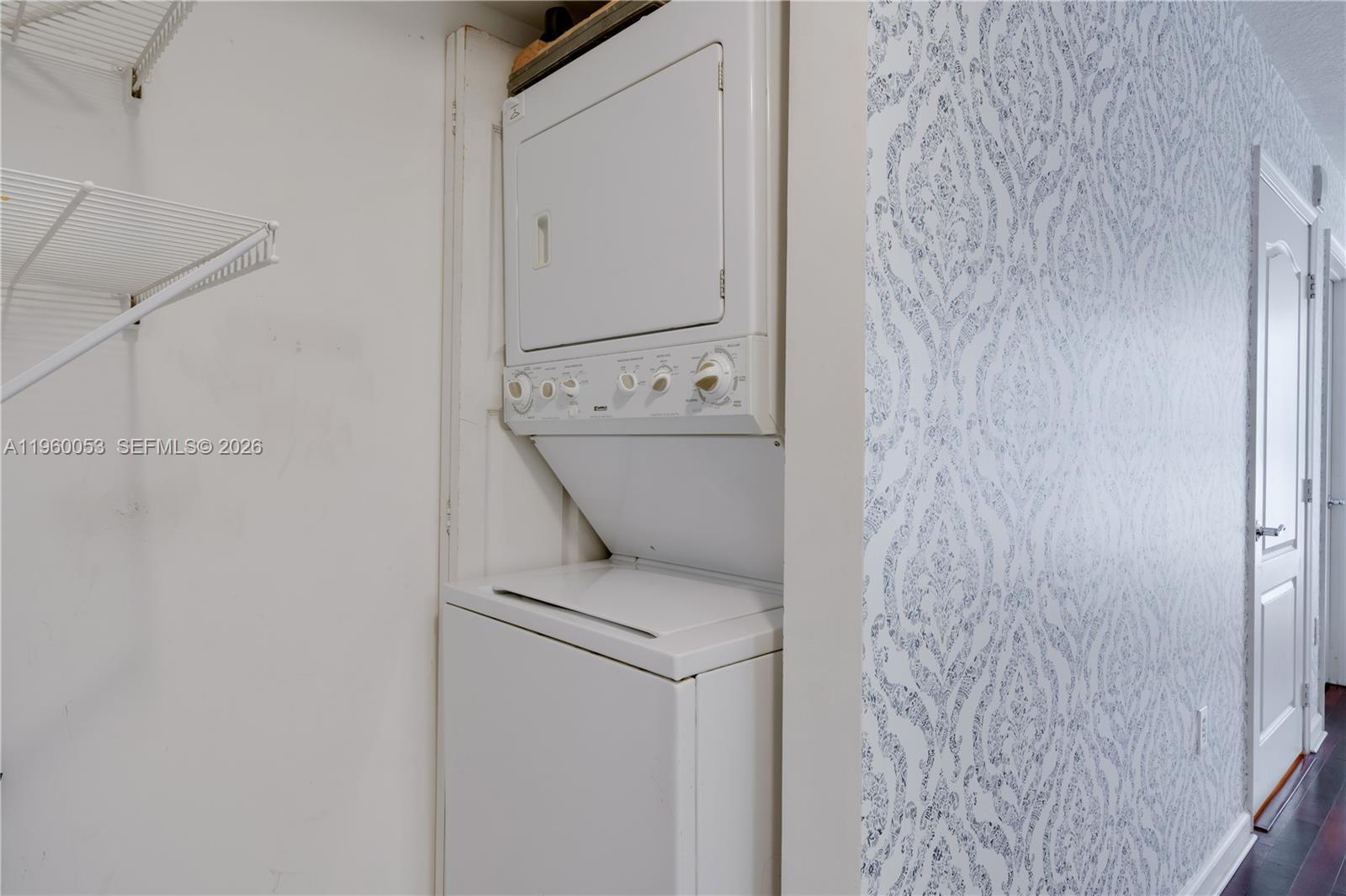 THE CLUB AT BRICKELL BAY - Residential Lease