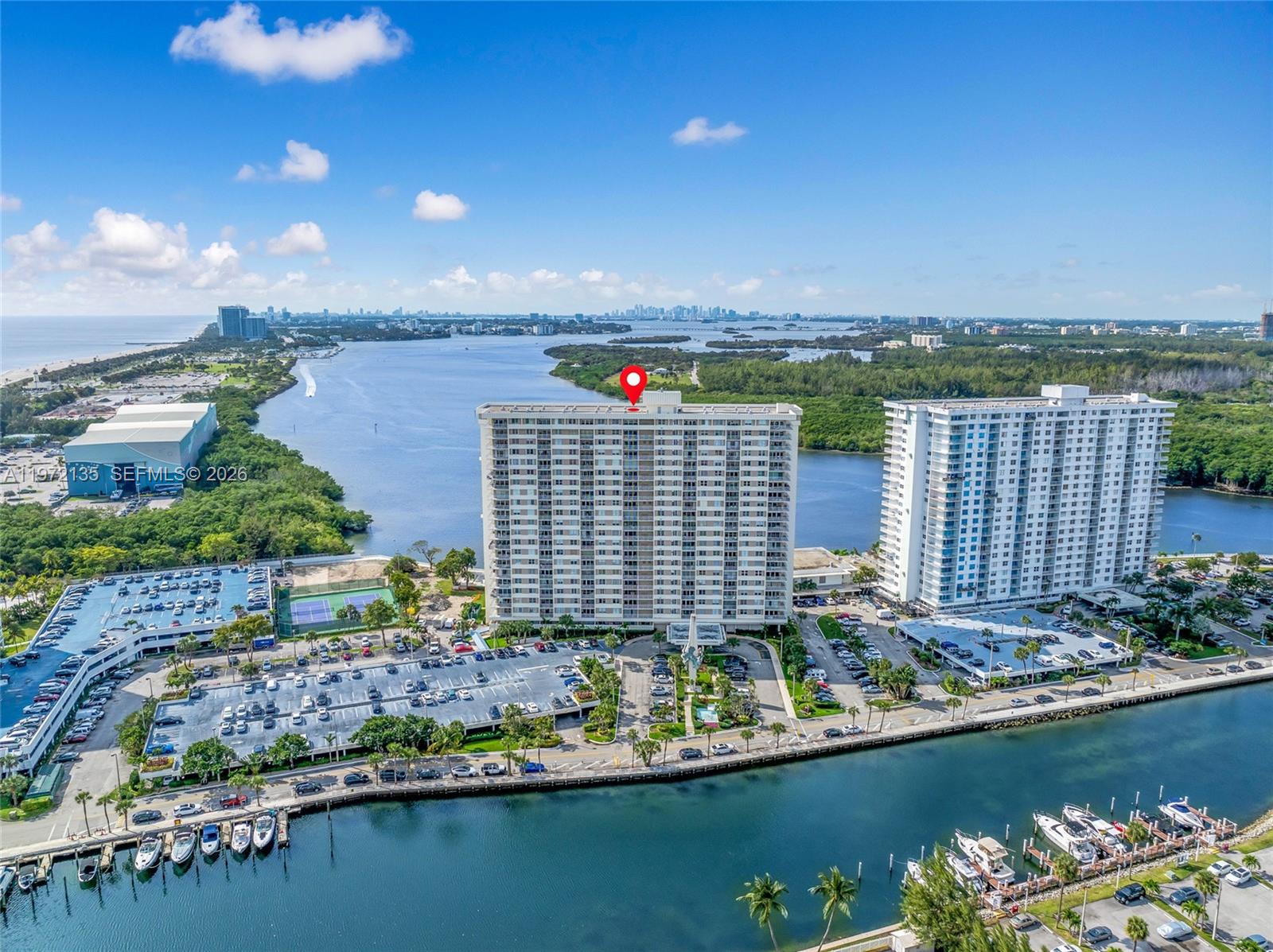 ARLEN HOUSE CONDO - Residential