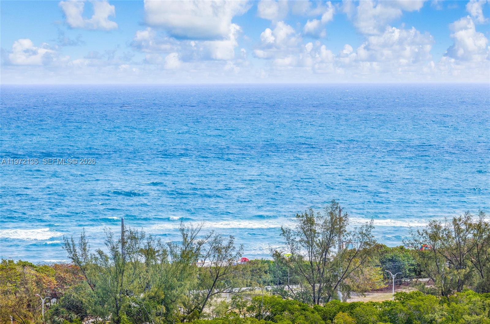 ARLEN HOUSE CONDO - Residential