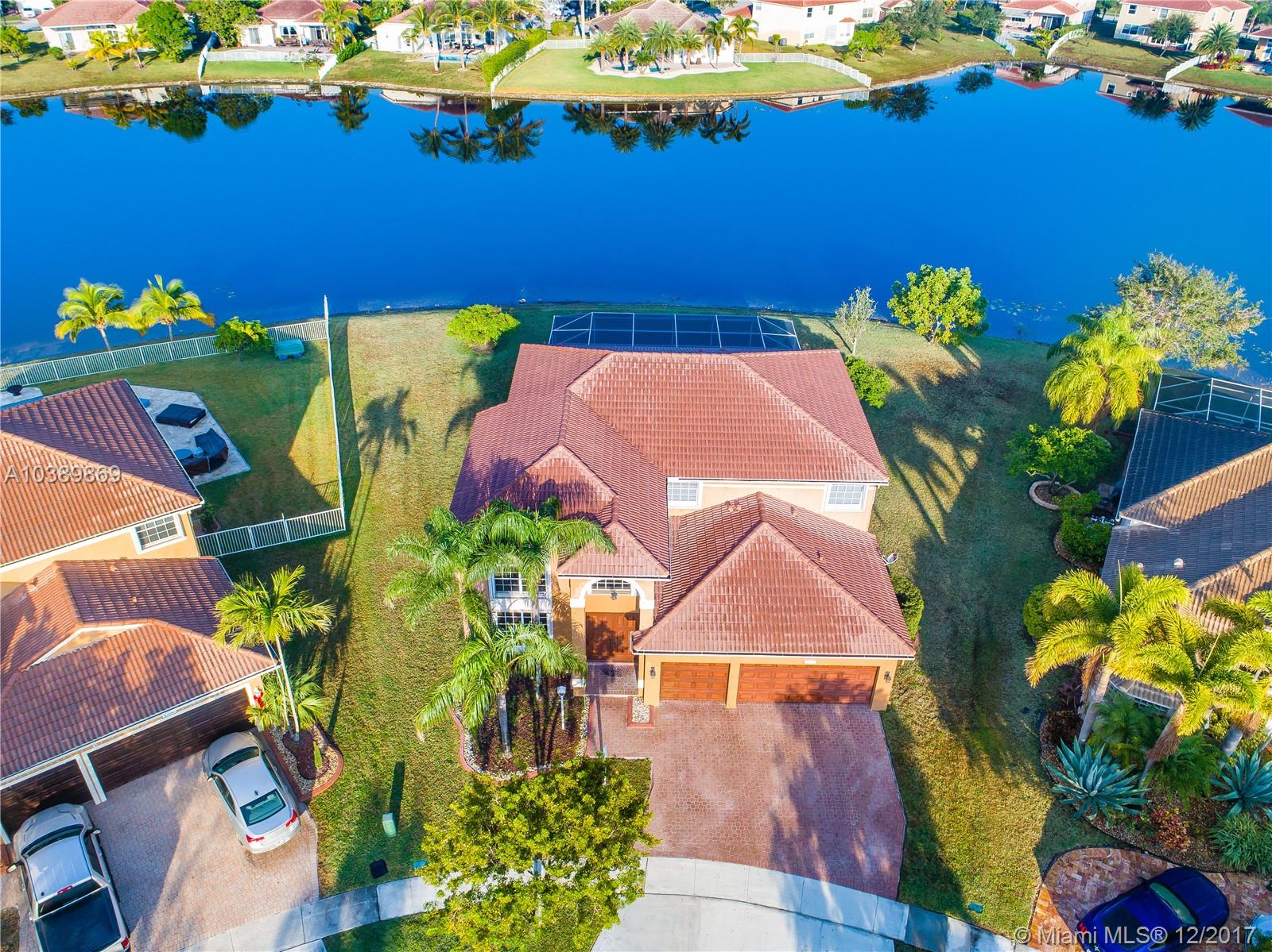 PEMBROKE FALLS PH 5 - Residential