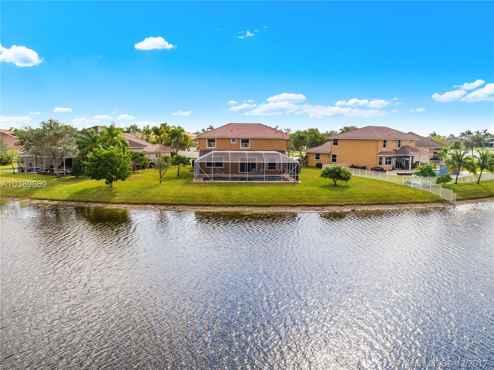 PEMBROKE FALLS PH 5 - Residential