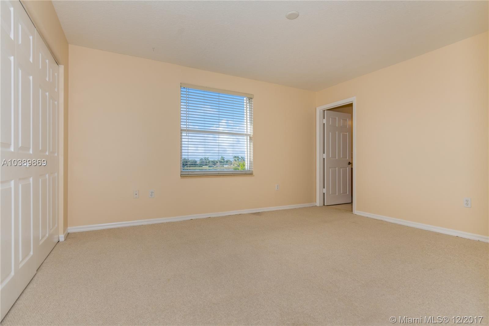 PEMBROKE FALLS PH 5 - Residential