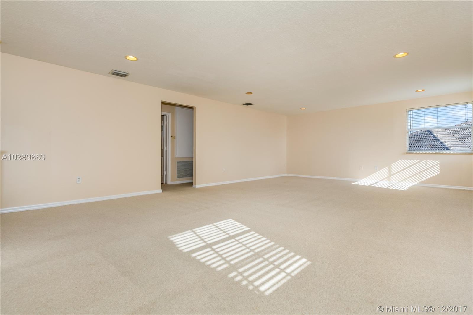 PEMBROKE FALLS PH 5 - Residential