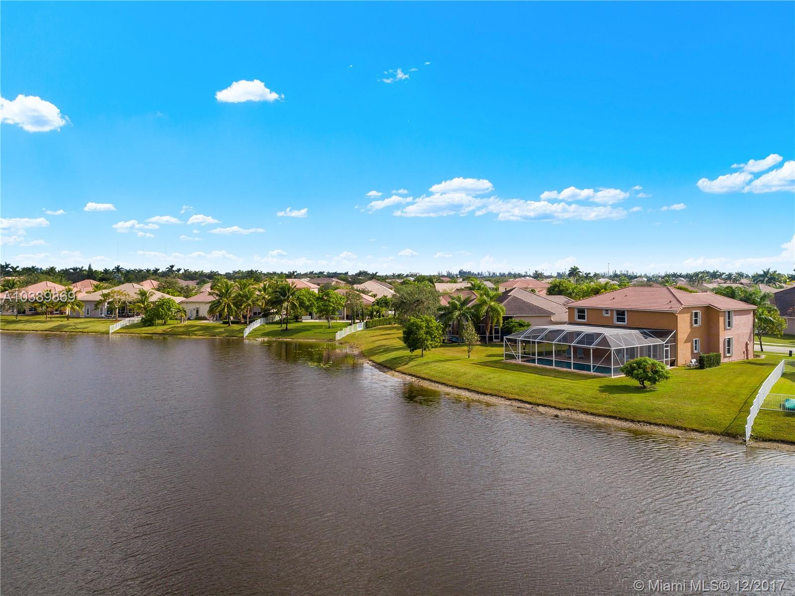 PEMBROKE FALLS PH 5 - Residential