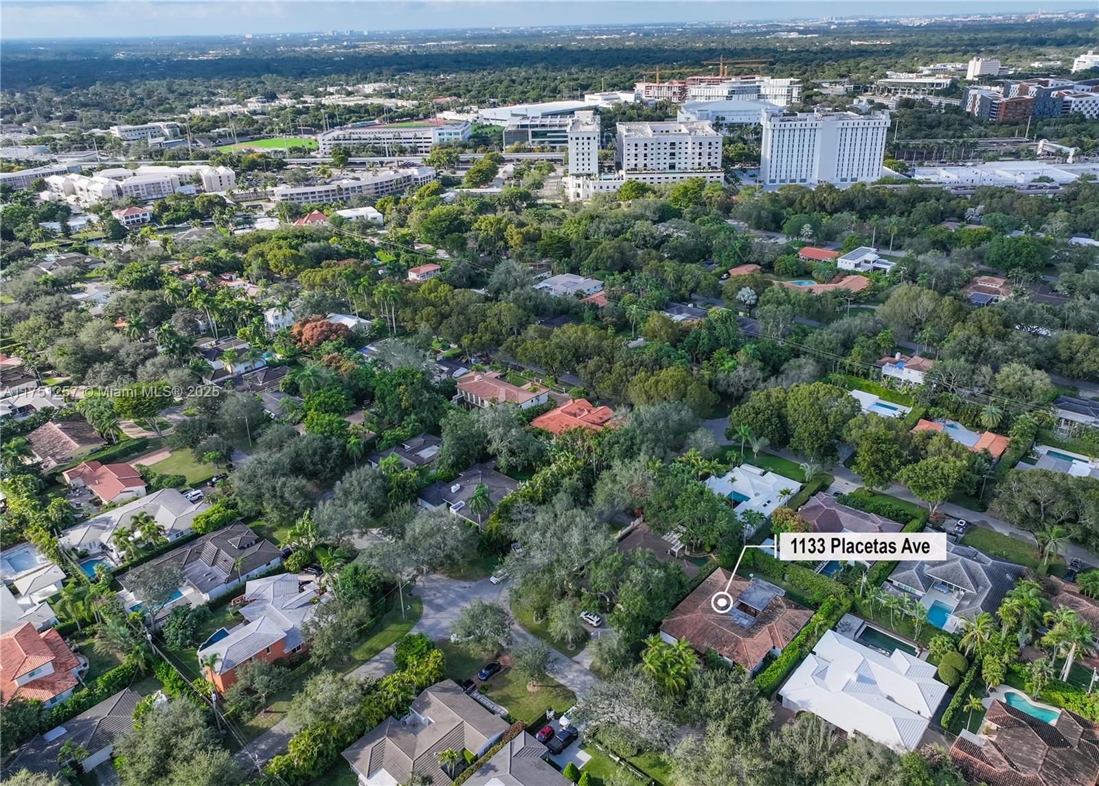 UNIVERSITY ESTATES - Residential