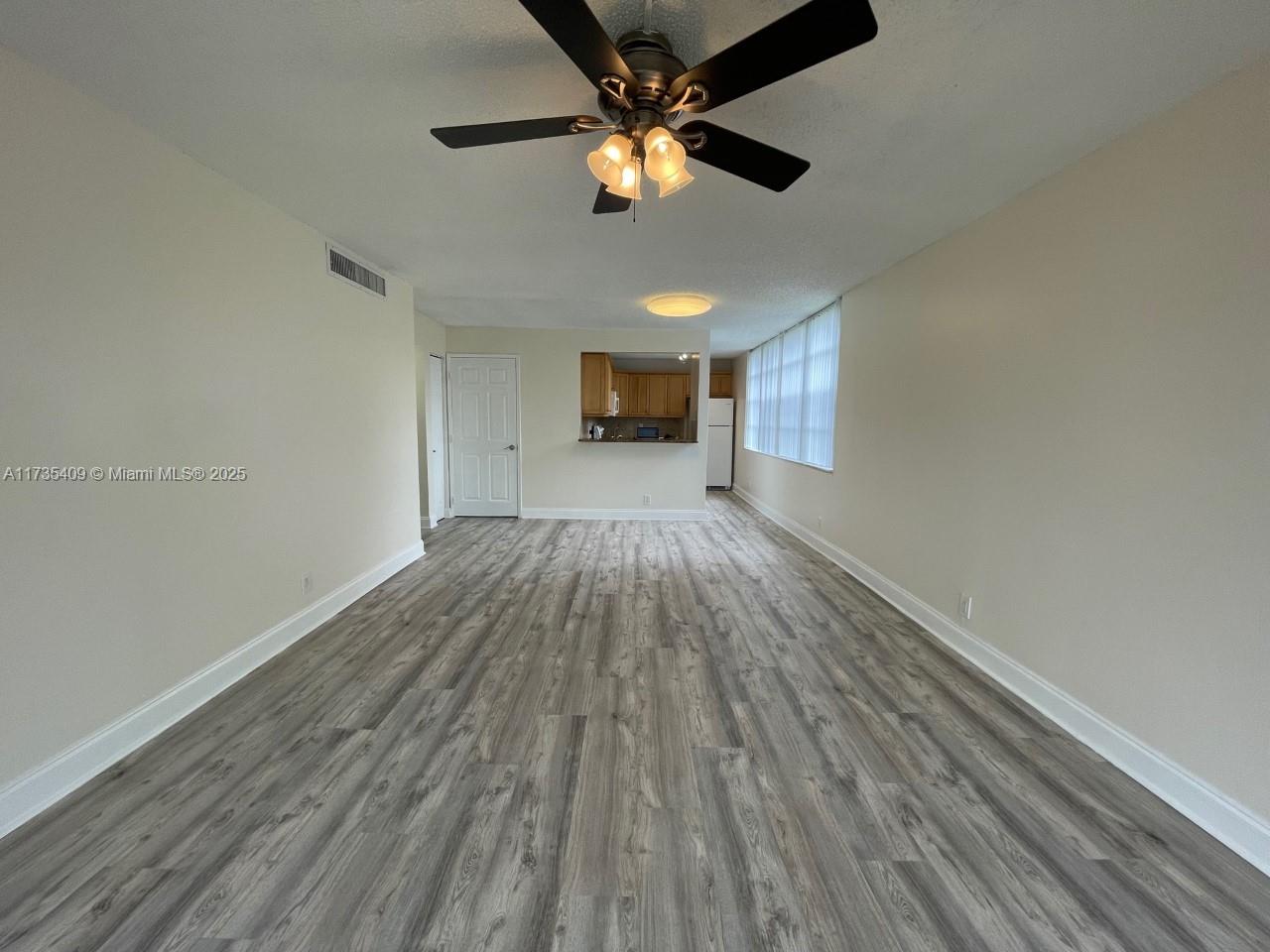 9471 Evergreen Pl 401