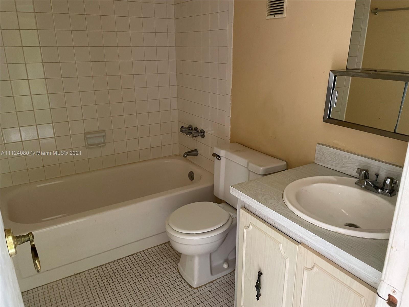 TOWERS OF WESTLAND CONDO - Residential