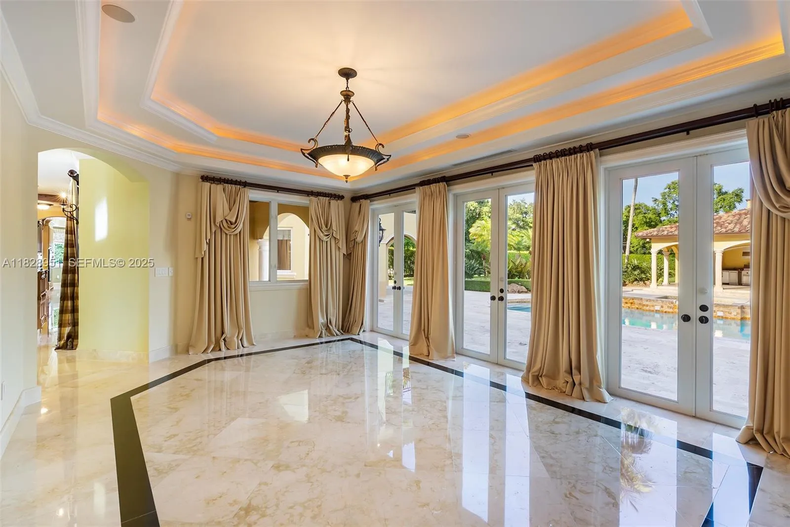 Pinecrest, Florida 33156, United States, 6 Bedrooms Bedrooms, ,8 BathroomsBathrooms,Residential,Active,159755