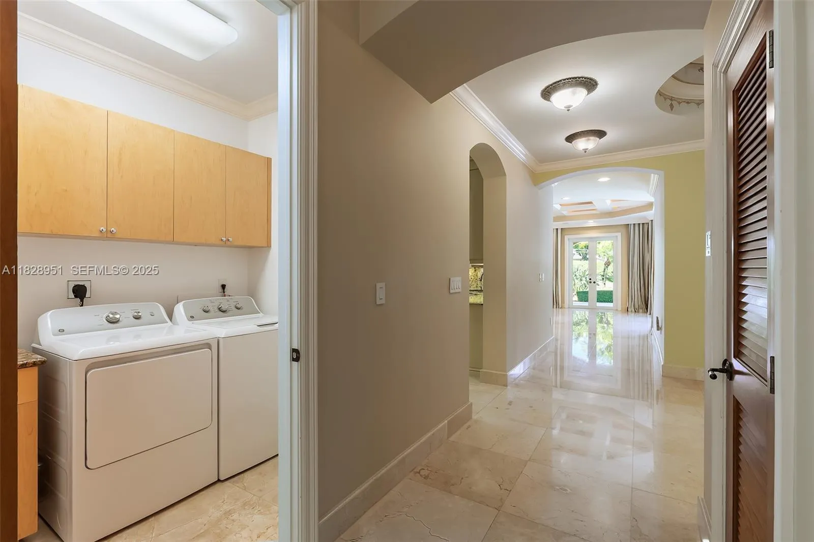 Pinecrest, Florida 33156, United States, 6 Bedrooms Bedrooms, ,8 BathroomsBathrooms,Residential,Active,159755