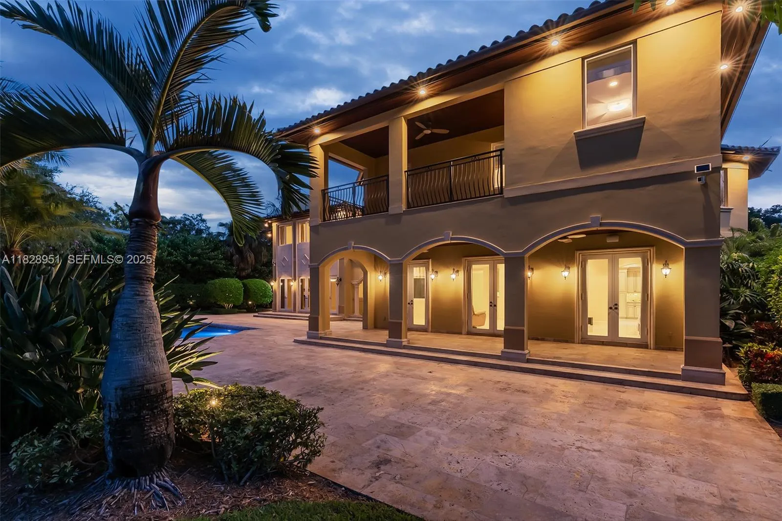 Pinecrest, Florida 33156, United States, 6 Bedrooms Bedrooms, ,8 BathroomsBathrooms,Residential,Active,159755