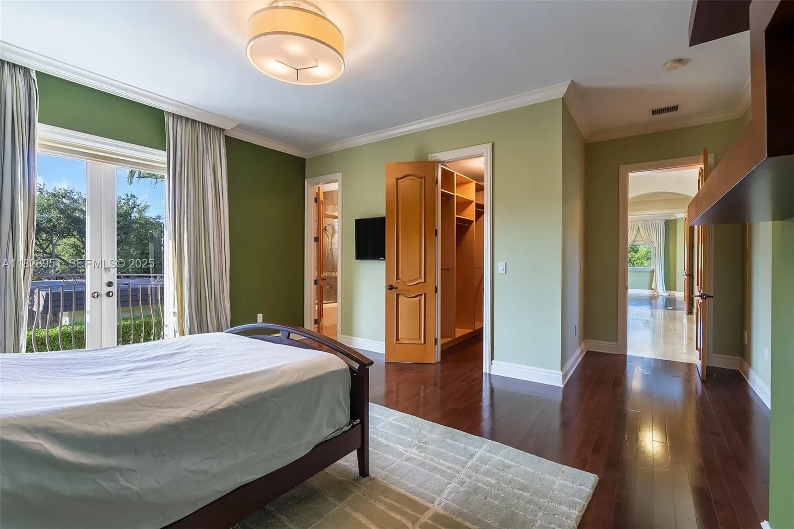 Pinecrest, Florida 33156, United States, 6 Bedrooms Bedrooms, ,8 BathroomsBathrooms,Residential,Active,159755