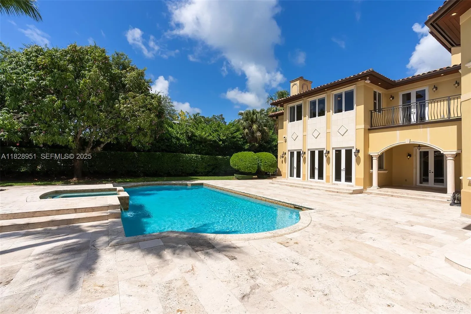 Pinecrest, Florida 33156, United States, 6 Bedrooms Bedrooms, ,8 BathroomsBathrooms,Residential,Active,159755