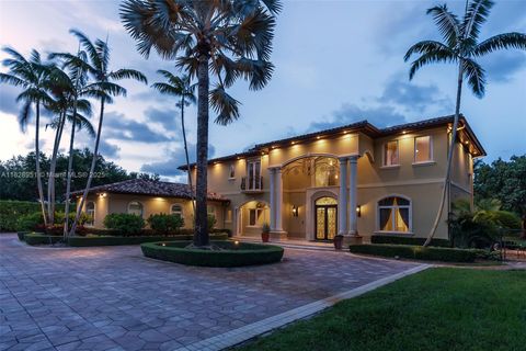 10851 SW 63rd Ave Pinecrest FL 33156