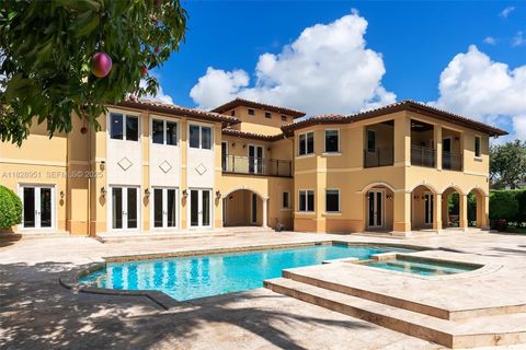 10851 SW 63rd Ave Pinecrest FL 33156