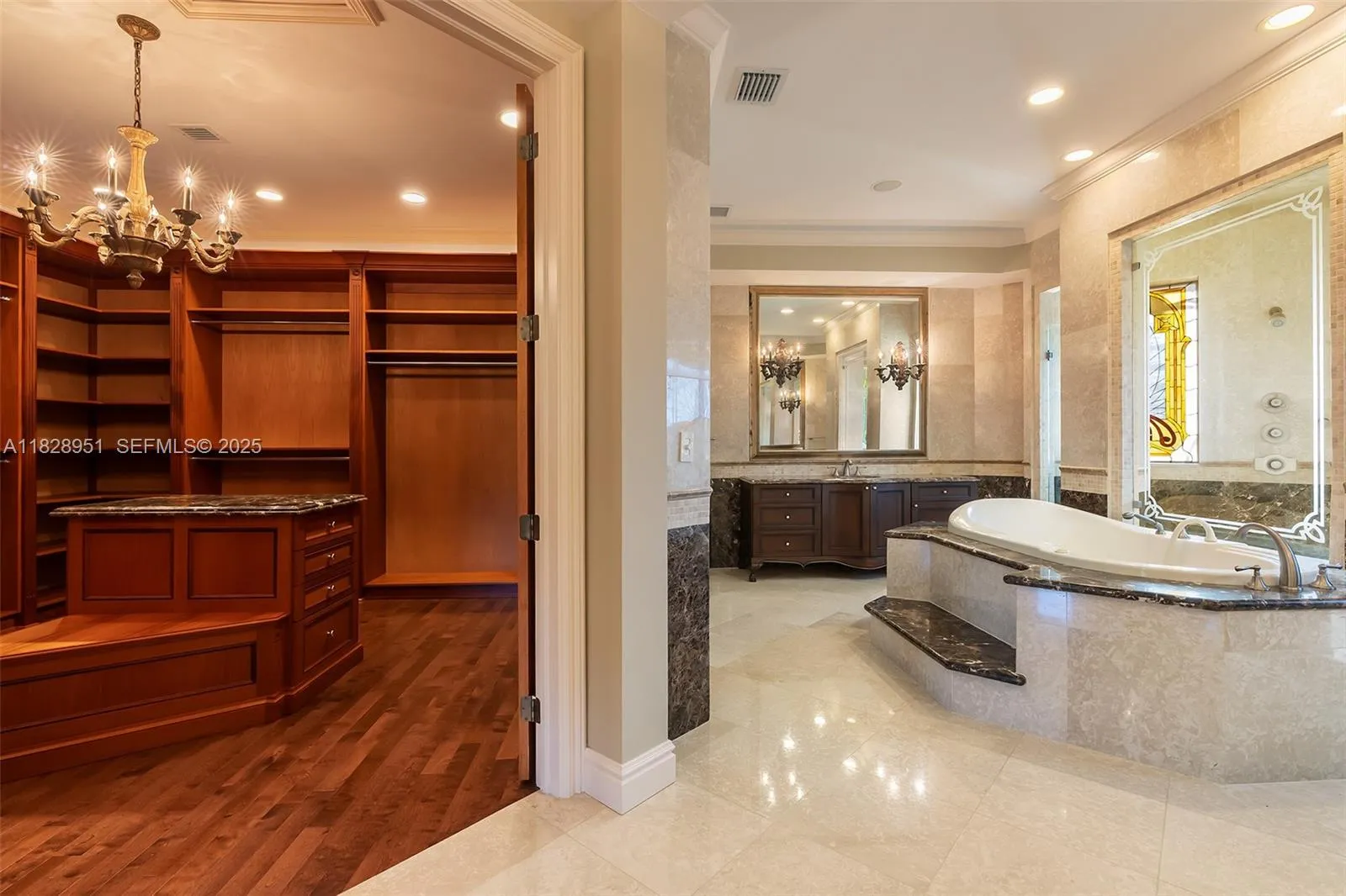 Pinecrest, Florida 33156, United States, 6 Bedrooms Bedrooms, ,8 BathroomsBathrooms,Residential,Active,159755