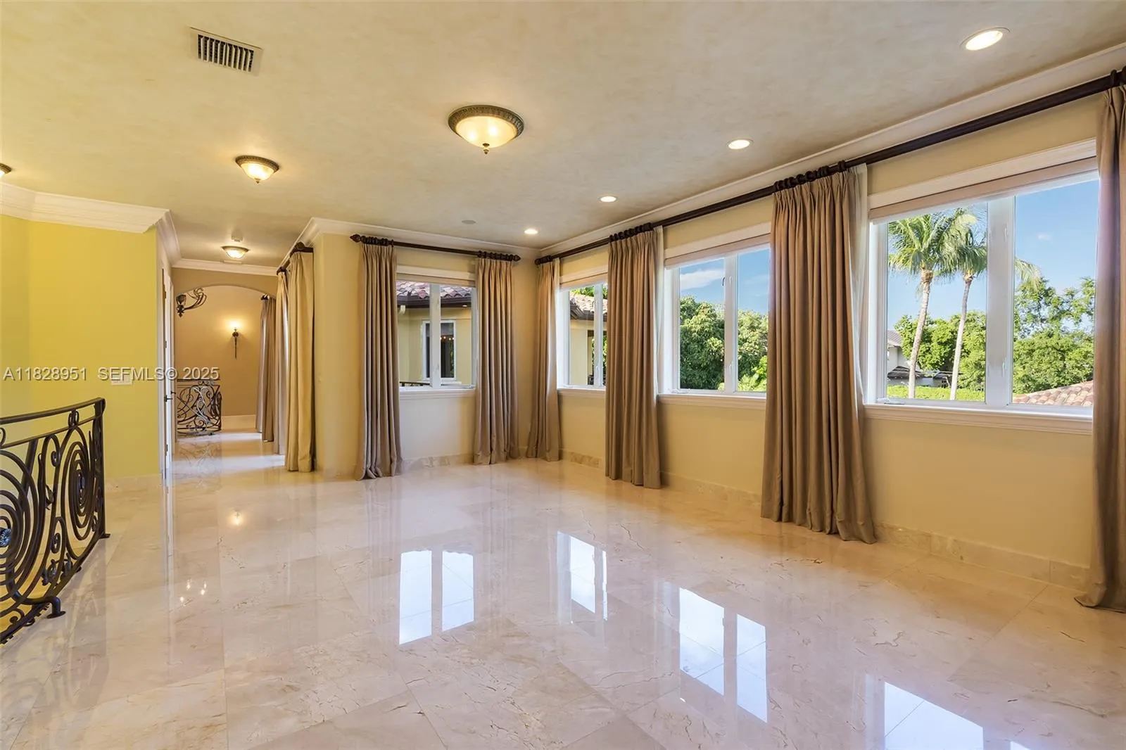 Pinecrest, Florida 33156, United States, 6 Bedrooms Bedrooms, ,8 BathroomsBathrooms,Residential,Active,159755