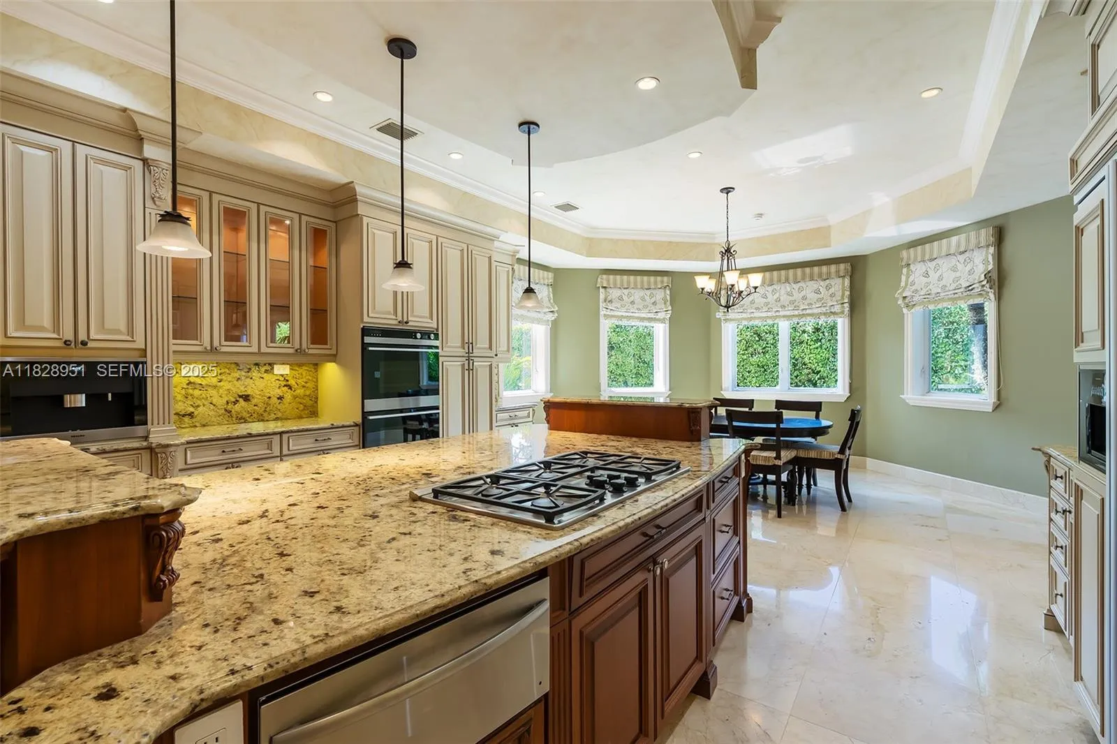 Pinecrest, Florida 33156, United States, 6 Bedrooms Bedrooms, ,8 BathroomsBathrooms,Residential,Active,159755