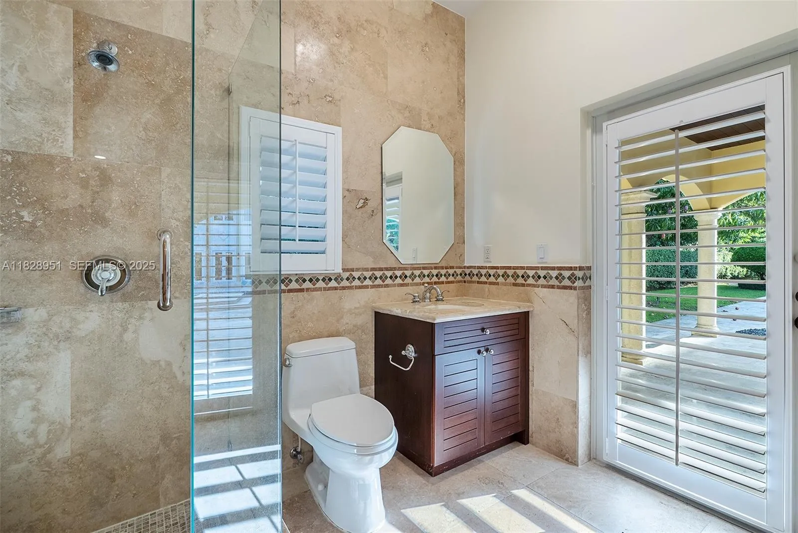 Pinecrest, Florida 33156, United States, 6 Bedrooms Bedrooms, ,8 BathroomsBathrooms,Residential,Active,159755