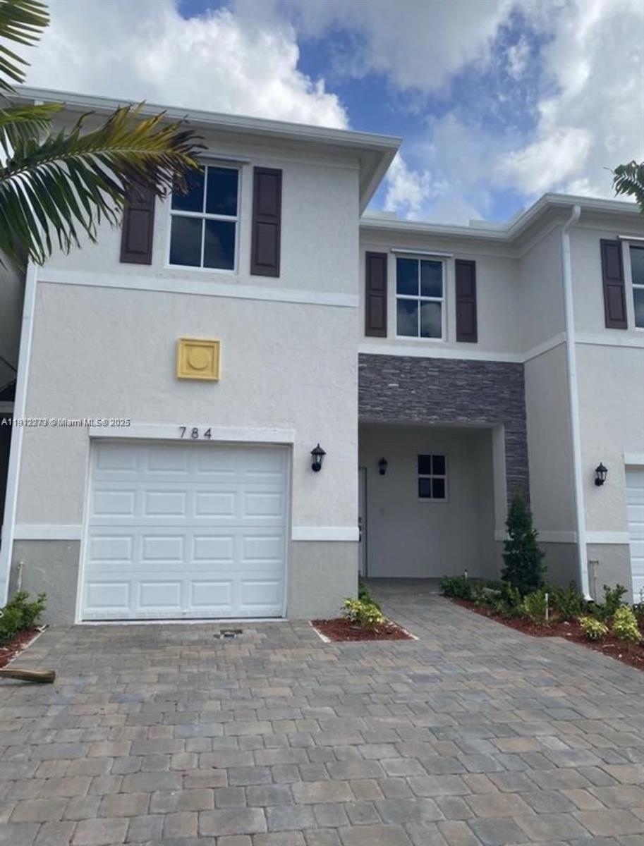 CEDAR AT KEYS GATE - Residential Lease