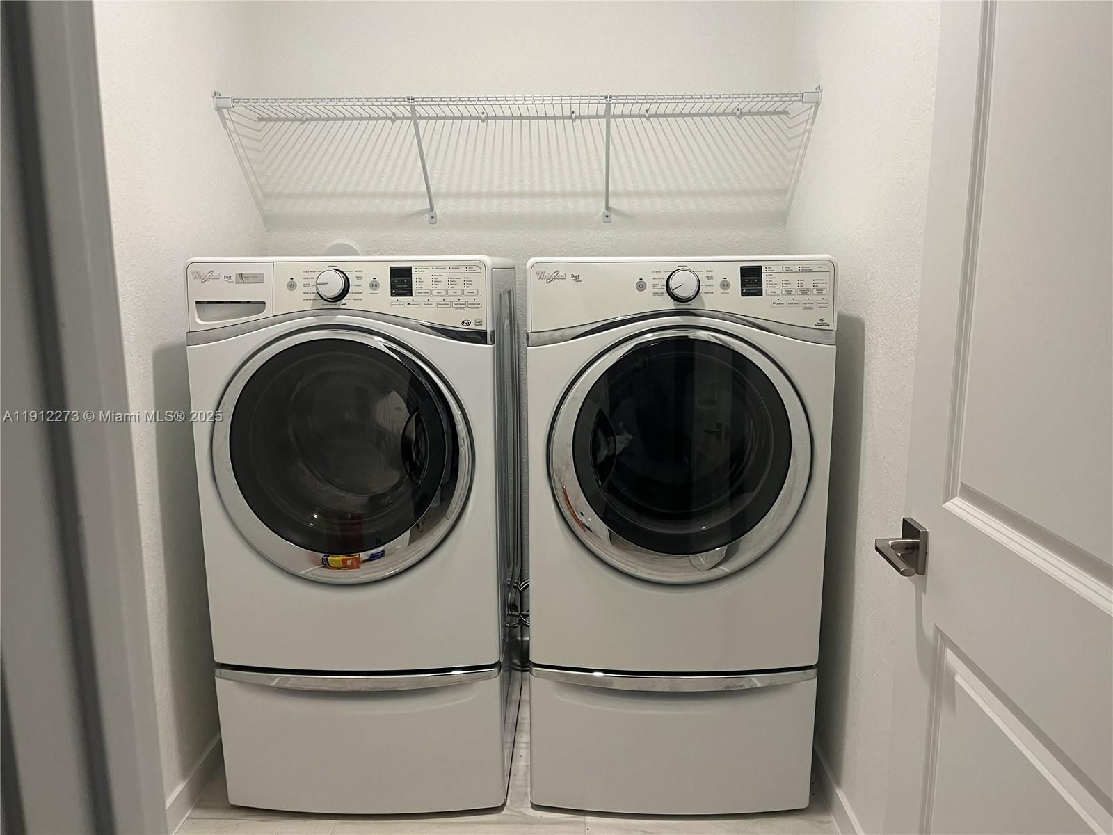 CEDAR AT KEYS GATE - Residential Lease