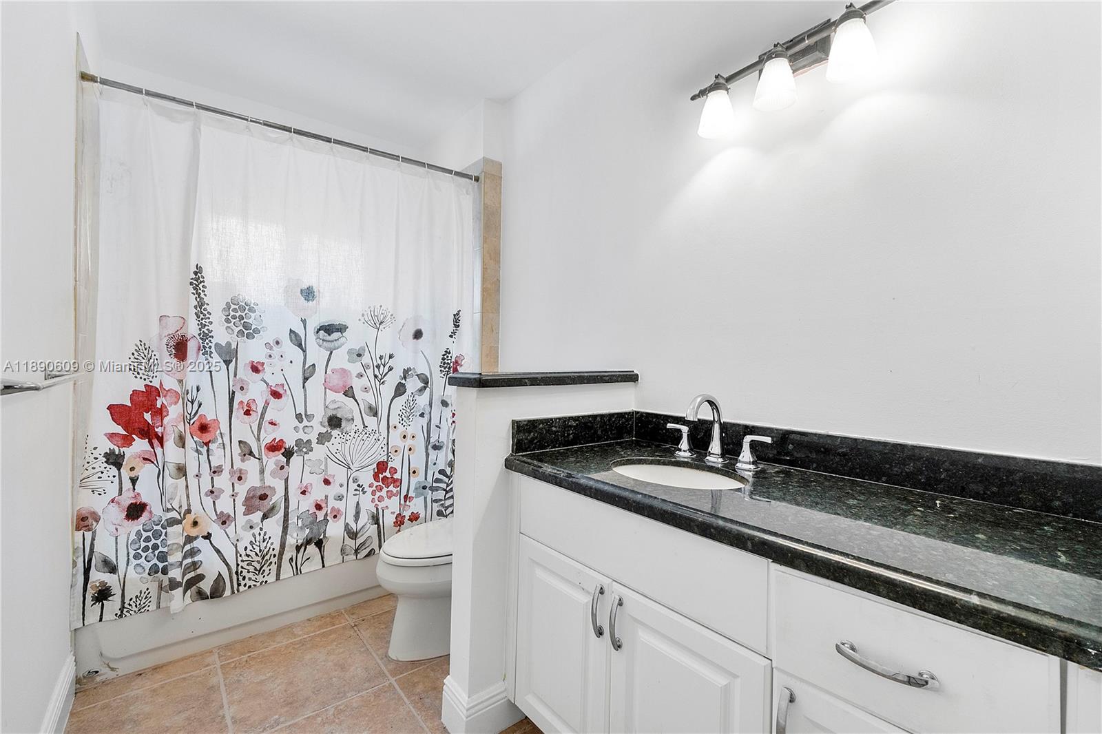 CAMEO WOODS CONDO - Residential