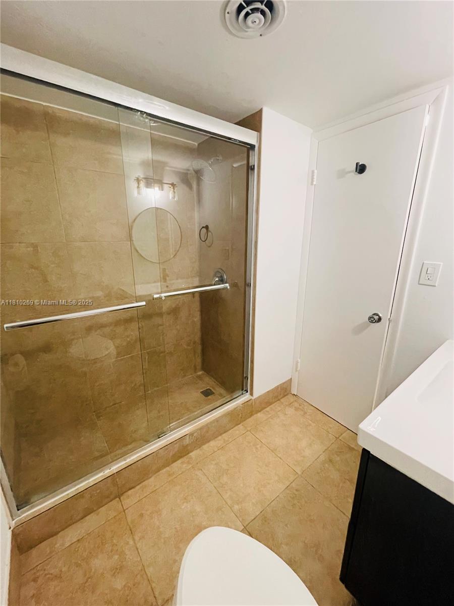 SECOND HORIZONS CONDO - Residential