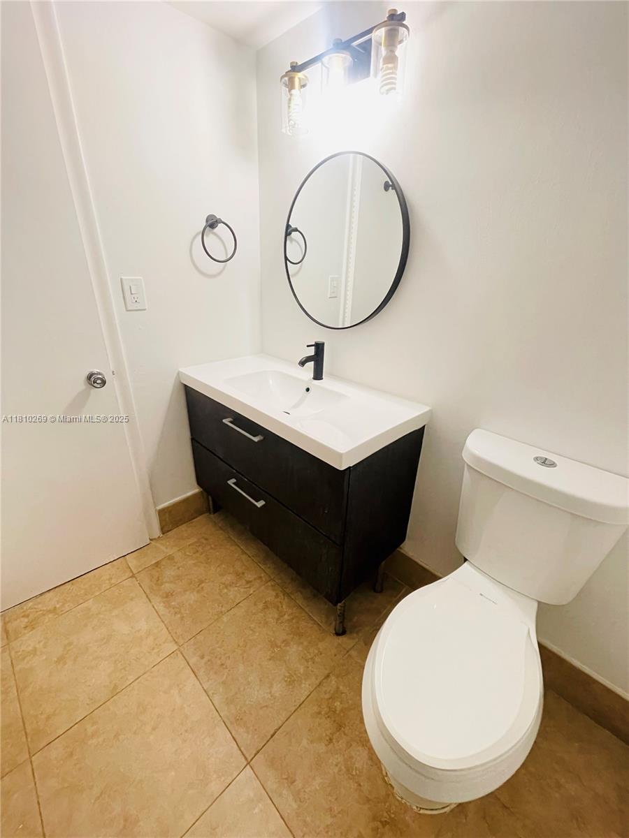 SECOND HORIZONS CONDO - Residential