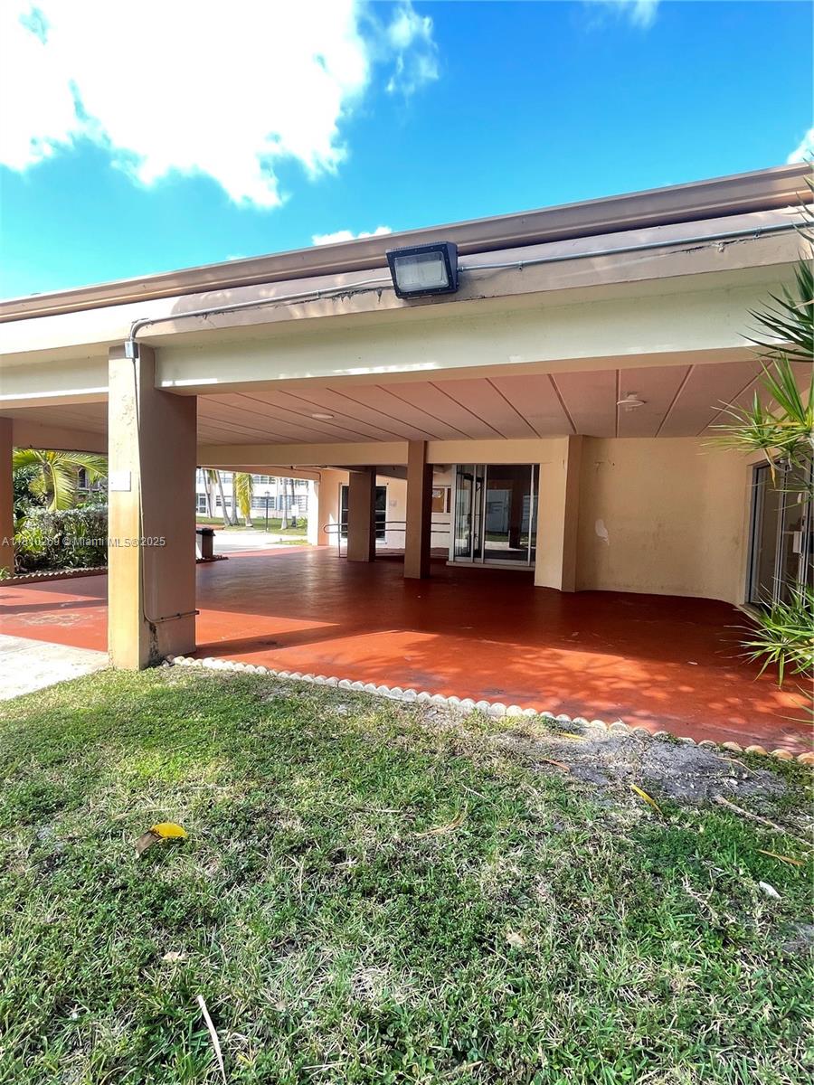 SECOND HORIZONS CONDO - Residential